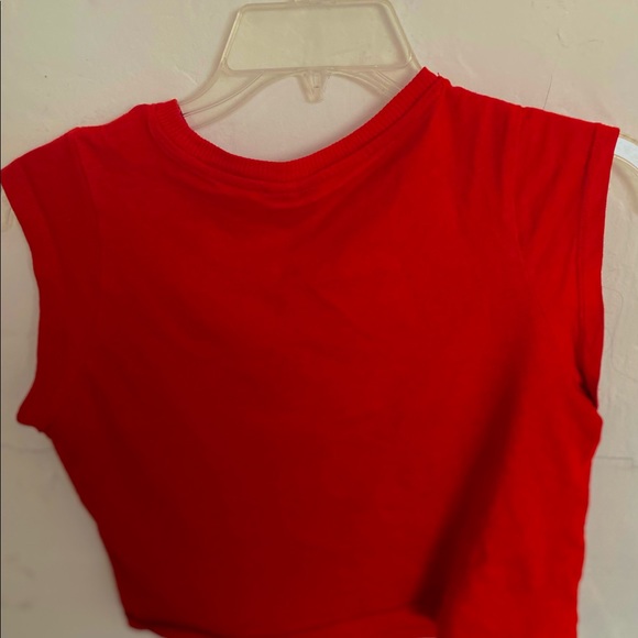 Woman’s Red Cropped Tee Shirt - Picture 4 of 4